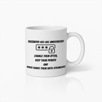 Wachtwoorden Zijn Zoals Ondergoed Mok 330 ml – Grappige Cybersecurity Quote Koffiebeker – Perfect Cadeau voor Tech- en Beveiligingsliefhebbers