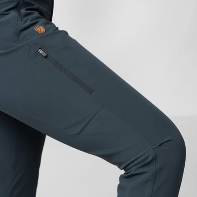 FJALLRAVEN Abisko trail stretch trousers - W - Dark navy - 42