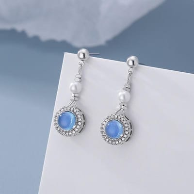 Nieuw in frisse lichte luxe Hoge kwaliteit aquamarijn oorbellen voor vrouwen mode cirkel parel oorbellen bruiloft sieraden white