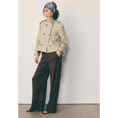 Stradivarius Trenchcoat met hoge kraag en ceintuur  Beige XS