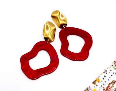 Jeannette-Creatief® - Resin - Rood Goud Organic - Rode Oorbellen - Gouden RVS Oorbellen - Kersenrode Oorbellen - Dames Oorbellen - Oorbellen Dames - Oorbellen - Resin Oorbellen - Rood - Rode Oorbllen - Oorstekers RVS - Valentijn - Moederdag