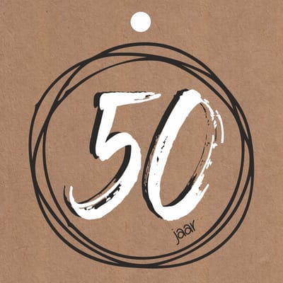 Luxe Bloemenkaartjes - Wenskaarten - Cadeaukaart - Bruin - 50 Jaar - 7x7cm - 20 Stuks - Met Boorgaatje
