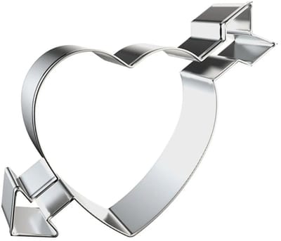 Uitsteekvormpje Hart met Pijl - 84x69MM - Metalen Vorm voor uitsteken van deeg - Valentijn/Liefde/Bruilofts koekjes bakken