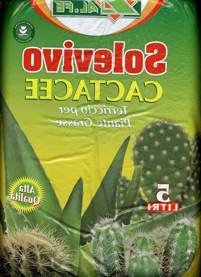 Cactus Grond - Potgrond Cacteeën - Planten Verzorgen - Optimale Drainage - 5 Liter - Bruin