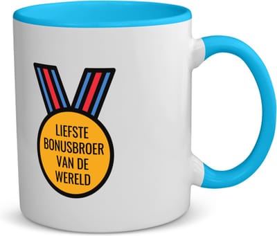 Akyol - liefste bonusbroer van de wereld koffiemok - theemok - blauw - Broer - de liefste bonusbroer - verjaardagscadeau - verjaardag - cadeau - cadeautje voor broer - broer artikelen - kado - geschenk - gift - 350 ML inhoud