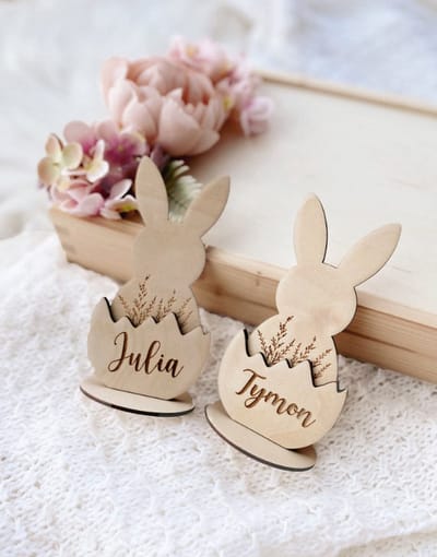 Paasdecoratie gepersonaliseerd in hout | Paascadeau | Hanger Pasen met naam | Pasen | Pasen hanger | Houten aanhangwagen | konijntje | paasmandje