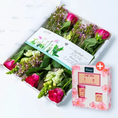 BloomKado | Kneipp Mini Shower Cadeauset | Brievenbusbloemen