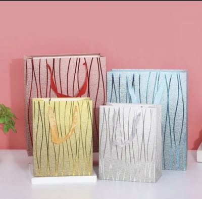 8 x Luxe papieren cadeautassen - 23*18*8cm – Stevig & Herbruikbaar – Verschillende Kleuren en Prints – Cadeau & Geschenktas