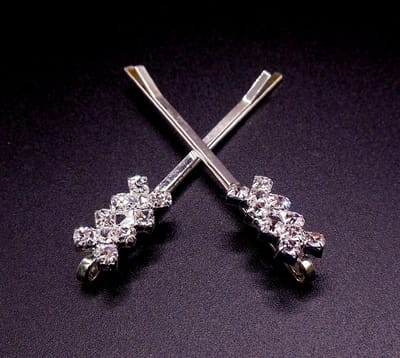 Haarpinnen 2 kruisjes met strass