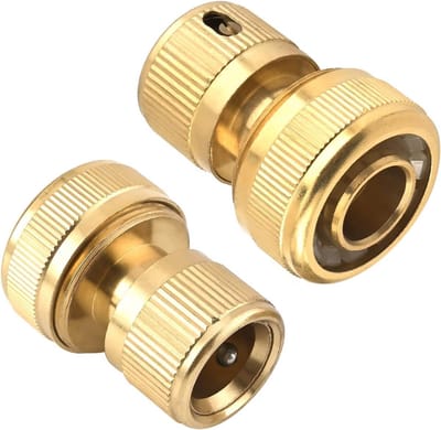 Twee stuks tuin slang koppelingen van messing met waterstop en 19 mm slangverbinding voor optimale waterafvoer