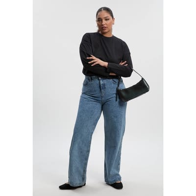 boohoo Dames Plus Basics Split Hem Straight Leg Jeans | Light Blue | Maat: 16/32L