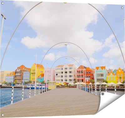 Gards Tuinposter Willemstad Gekleurde Huisjes in Cura�ao - 100x80 cm - Tuindoek - Tuindecoratie - Wanddecoratie buiten - Tuinschilderij