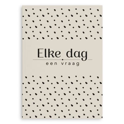 Fyllbooks - Elke dag een vraag dagboek - Herinneringsboek - Vijfjarig Invulboek - Beige