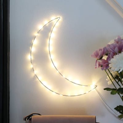 Groenovatie LED Wandlamp "Maan" - 1W - Lichtslinger - 2x AA Batterijen - 29 x 8 cm