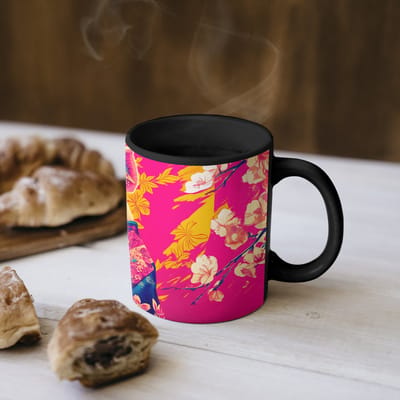 Magische Mok - Foto op Warmte Mokken - Koffiemok - Varken - Bloemkroon - Kimono - Abstract - Magic Mok - Beker - 350 ML - Theemok