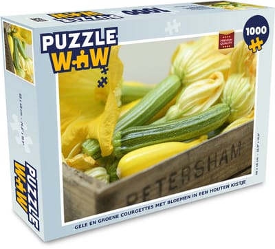 Puzzel Gele en groene courgettes met bloemen in een houten kistje - Legpuzzel - Puzzel 1000 stukjes volwassenen