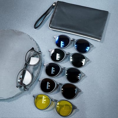 Een Nieuwe Set Magnetische Clip-On Modebrillen 1 montuur 1 Etui en 5 Verwisselbare Glazen Unisex Vierkante Brillen Set gray