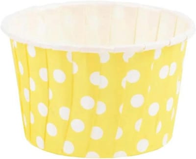 Bakvormpjes Muffin Cups - Cupcake Liners - Feestelijke Gebakjes Maken - Set van 10 stuks - Kleine Maat - Geel Stippen