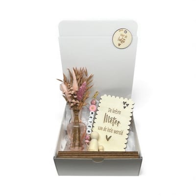 Geschenkbox liefste METER | roze | WERELD | sleutelhanger | liefste meter | meter vragen | meter worden | peettante vragen | peettante worden | cadeau | geschenkdoos | giftbox