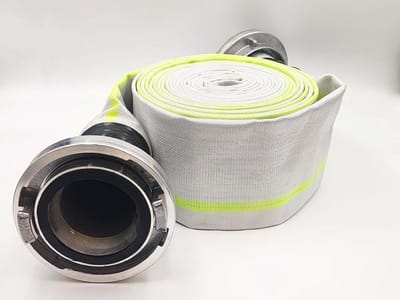 Platte Waterslang - Industriële Slang - Grote Waterhoeveelheden - Met Storz Koppelingen - 10 Meter - Zwart