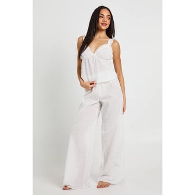 boohoo Dames Pyjama Set Met Kanten Hemd En Broek Met Ruches Detail | Wit | Maat: 44