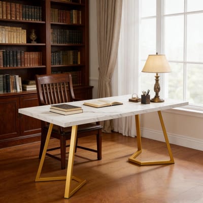 Bureau - Computertafel Met Marmerlook Blad En Verstelbare Voetdoppen - Voor Thuiswerkplek En Kantoor - Hout En Metaal - 140x80x75 Cm - Wit Goud