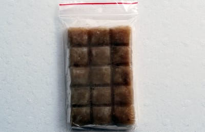 Ruto Witte muggenlarven diepvriesvoer 100 gram | chocoladetablet met porties Diepvries