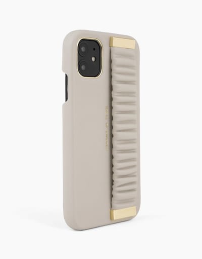 iDeal of Sweden Statement Case Top-Handle voor iPhone 11/XR Ruffle Cream - Top-Handle