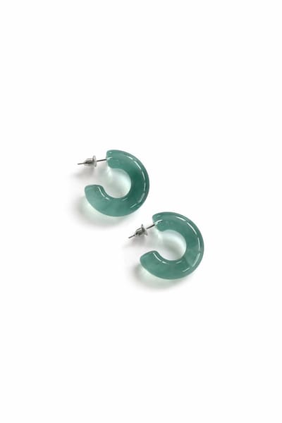 Doorschijnende turquoise oorringen