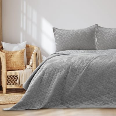 Dailygoods- Sprei Velvet - Polyester - 170x210 cm - Bescherming tegen stof - Esthetisch aantrekkelijk - Allergie-vriendelijk - Bedcover
