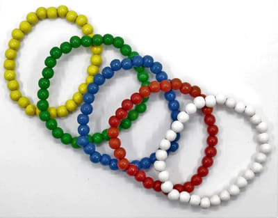 Houten kralen armbanden set - A kwaliteit - 16 cm - 5 stuks - Trendy - Cadeau - Kerstcadeau - Sinterklaas - Uni-sex - Accessoires - Kralenarmband - Houtenkralen - Armbanden - Stoer - Charmant
