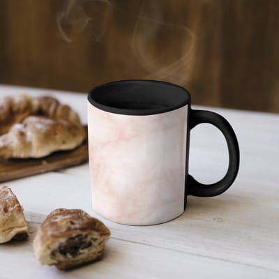 Magische Mok - Foto op Warmte Mokken - Koffiemok - Roze - Marmer print - Crème - Magic Mok - Beker - 350 ML - Theemok