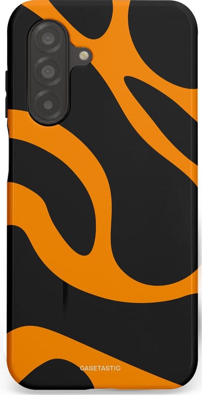 Casetastic hoesje geschikt voor Samsung Galaxy A26 - Dubbellaagse bescherming - Katachtige Oranje Tijger Strepen - Fashion Case - Zwart Oranje