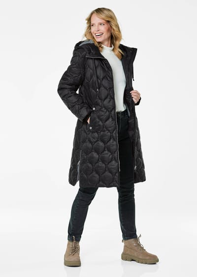 Gewatteerde mantel met capuchon - zwart - Gr. 38 van Goldner Fashion