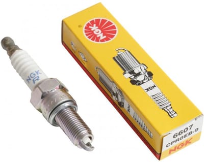 Bougie d'allumage NGK pour Moto Yamaha 1200 XTZ Super tenere 2010 à 2019 Neuf