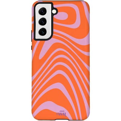 xoxo Wildhearts Boogie Wonderland Orange - Hoesje geschikt voor Samsung Galaxy S22 Plus - Siliconen hoesje met dubbele beschermlaag - Luxe case - Stevige backcover - Golvenprint - Golvend patroon - Oranje