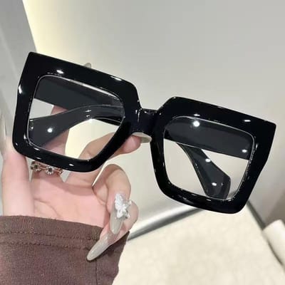 1 Stuks Dames Stijl Vintage Modieuze Geometrische Bril met Transparante Glazen Geschikt voor Casual Dagelijks Leven Lezen-doel Decoratie en Cadeau black