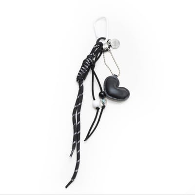 xoxo Wildhearts Bag Charm - Rope Heart - Black - Hangertje voor handtas - Accessoire voor dames tas - Touwtje met hart - Hartjesketting - Sleutelhanger - Zwart