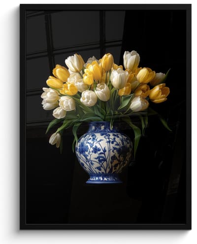 Poster in lijst - Fotolijst 50x70 cm - Posters - Geel - Tulpen - Vaas - Bloemen - Posterlijst zwart - Decoratie - Wanddecoratie woonkamer - Muurdecoratie slaapkamer