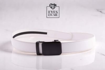 Witte lederen riem zonder gaatjes met automatische gesp voor heren ( model L113 )