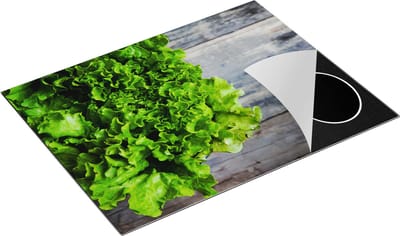 Chefcare Inductie Beschermer Groene Sla op een Houten Achtergrond - 77x59 cm - Afdekplaat Inductie - Kookplaat Beschermer - Inductie Mat