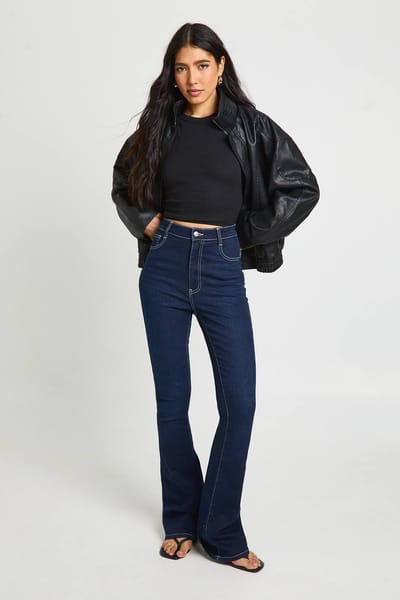 boohoo Dames Lange Hoge Taille Billen Liftende Wijdvallende Jeans | Indigo | Maat: 44