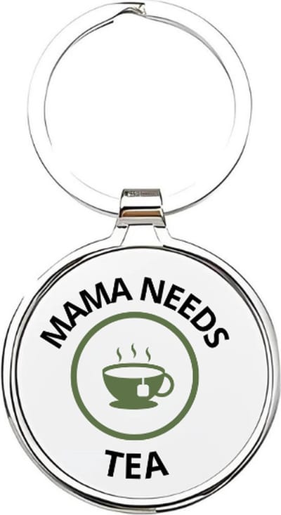 Akyol - mama needs thea Sleutelhanger - Thee - thee liefhebbers - moeder sleutelhanger - mama sleutelhanger - sleutelhanger mam - familie sleutelhanger - moederdag cadeautje - mama cadeau - mom - stiefmoeder - schoonmoeder - mothersday - 4 x 7,5 CM