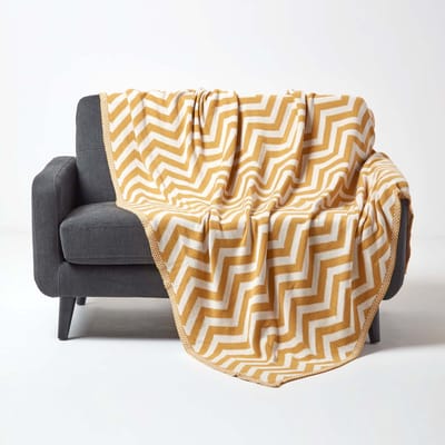 Homescapes Chevron Bedsprei 100% Katoen Mosterd/Crème 130 x 170 cm