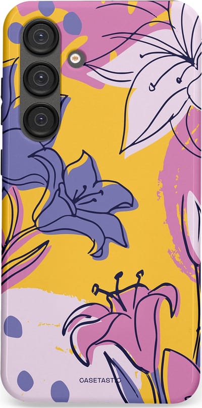 Casetastic Hoesje Geschikt voor Samsung S25 Plus - Stijlvolle Beschermende Duo-layer Case - Paarse Lelie Kunst