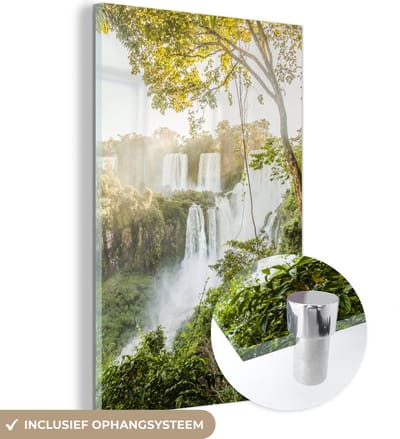 ® Glasschilderij 120x180 cm - Schilderij acrylglas - Watervallen achter het verlichte struikgewas van het Nationaal park Iguazú - Foto op glas - Muurdecoratie woonkamer - Wanddecoratie slaapkamer - Schilderijen