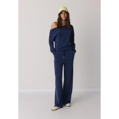 Stradivarius Soft touch sweater met blote schouder  Donkermarine XS