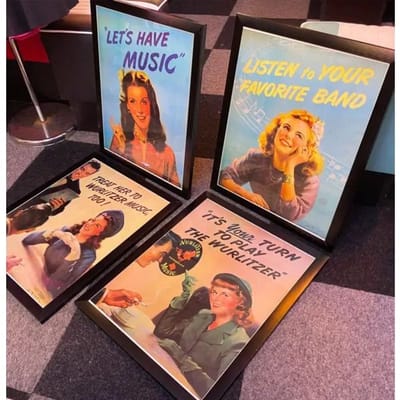 Wurlitzer Ingelijste Reclame Posters - Set van 4 Zwarte Lijsten