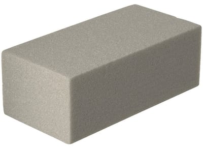 Hobby/knutsel Steekschuim/oase - Pakket van 8x stuks - droog gebruik - Bloemstukken/kerststukjes maken - 23 x 7 x 11 cm