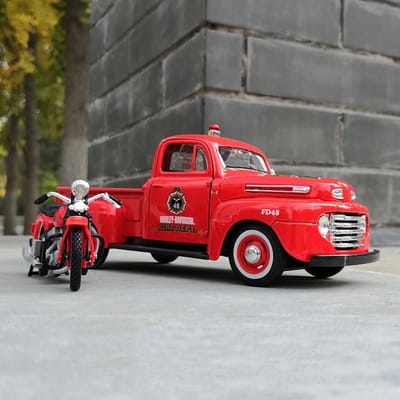 Maisto 1:24 1948 Ford F1 Pick-up + Motorfiets Legering Auto Model Diecasts Metaal Speelgoed Off-road Voertuigen Auto Model Simulatie Kinderen Cadeau